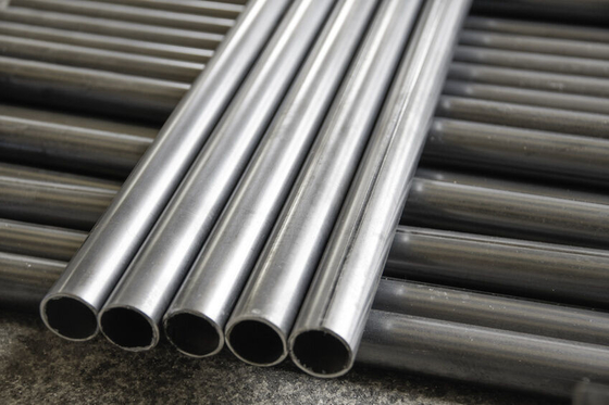 6063 7075 Pijp 6082 2024 2A12 3003 5052 5083 6061 T6 van de Aluminiumlegering